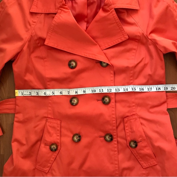MICHAEL KORS | Coral Double Breasted Trench Rain Coat w/ Tie Belt Size Medium - Picture 11 of 13
